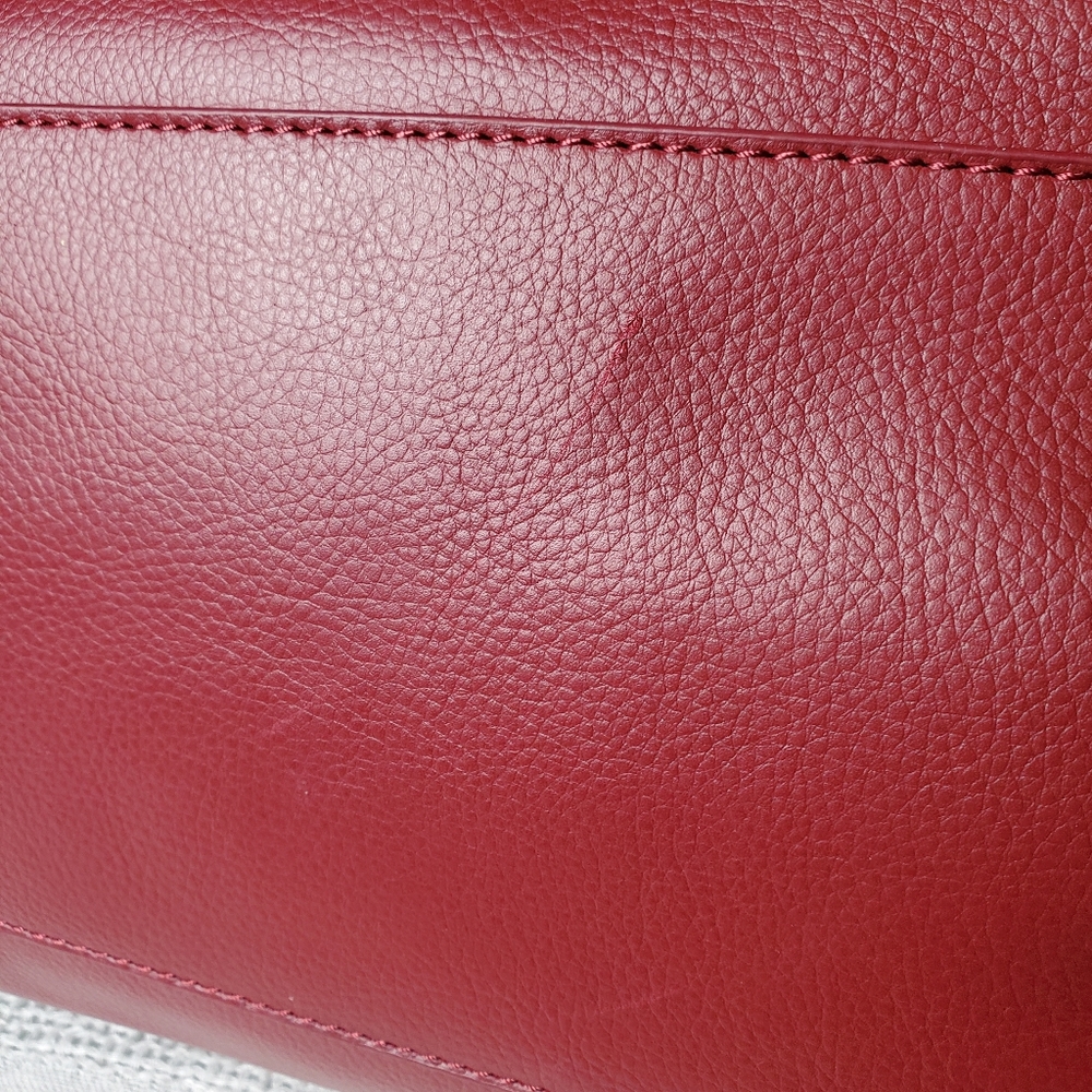 The Sak Red Pebble Leather Crossbody Shoulder Bag - Picture 8 of 12